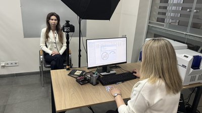В Ужгородському ЦНАПі запрацювала нова послуга з обміну та видачі посвідчення водія