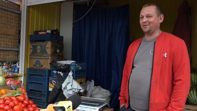 До 35 гривень за кілограм – ціни на помідори на ринках Житомира більші на 30 відсотків від минулорічних До 35 гривень за кілограм – ціни на помідори на ринках Житомира більші на 30 відсотків від минулорічних
