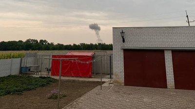 У передмісті Бердянська пролунав потужний вибух — соцмережі У передмісті Бердянська пролунав потужний вибух — соцмережі