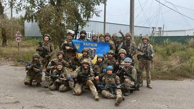 "Вчилися дуже швидко": командир бригади харківської тероборони — про контрнаступ ЗСУ та потреби фронту "Вчилися дуже швидко": командир бригади харківської тероборони — про контрнаступ ЗСУ та потреби фронту