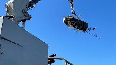 Піротехніки знайшли у водоймі на Київщині бойову частину збитої ракети Піротехніки знайшли у водоймі на Київщині бойову частину збитої ракети