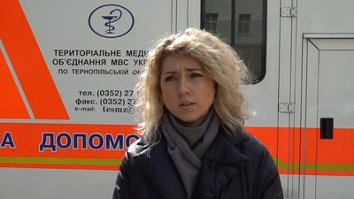 Мікроавтобус і ліки: волонтери передали допомогу тернопільським поліцейським Мікроавтобус і ліки: волонтери передали допомогу тернопільським поліцейським