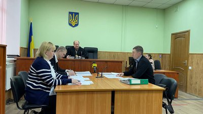 Суд у Сумах залишив під вартою голову громади, якого обвинувачують у держзраді