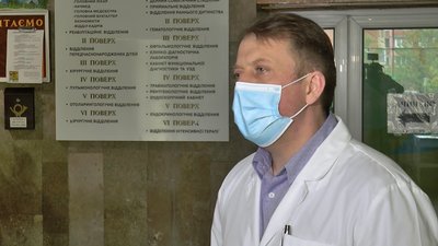 Денис Хмілевський, хірург Денис Хмілевський, хірург
