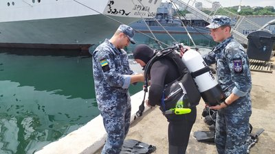 Як тренуються прикордонники на українсько-американських навчаннях Sea Breeze Як тренуються прикордонники на українсько-американських навчаннях Sea Breeze
