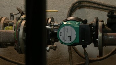 Під час відключень зберігаються світло і тепло в житловій багатоповерхівці у Рівному Під час відключень зберігаються світло і тепло в житловій багатоповерхівці у Рівному