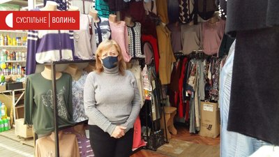 На ринках Луцька почали продавати промислові товари На ринках Луцька почали продавати промислові товари