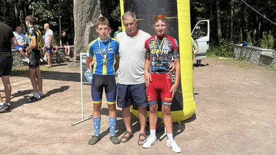 Станіслав Басистий та Петро Іванов чемпіолни України велоспорт Станіслав Басистий та Петро Іванов чемпіолни України велоспорт