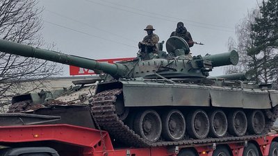 Техніка, яку військові РФ кинули поблизу кордону на Сумщині, слугуватиме ЗСУ