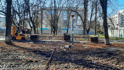 Як центральний сквер Кропивницького готують до реконструкції Як центральний сквер Кропивницького готують до реконструкції