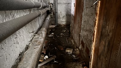 Підвал багатоквартирного будинку на вулиці Деповська, 4 у Полтаві