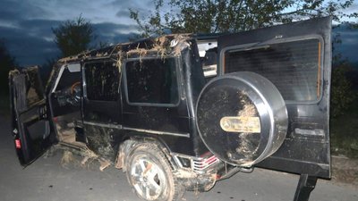 Позашляховик, ДТП, Рожнятів, перекинувся на дах, Франківщина 