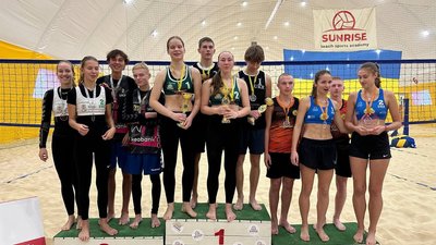 Сумчанки з медалями чемпіонату України з пляжного волейболу U-17