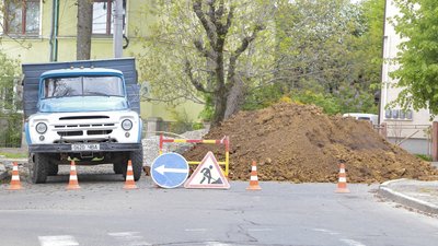 Мінятимуть газову трубу: в Чернівцях на два дні обмежать рух вулицею