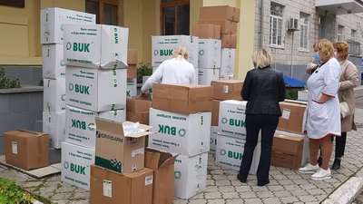 Медзаклади другої хвилі Сумщини отримали гумдопомогу. Що їм передали та чого бракує?