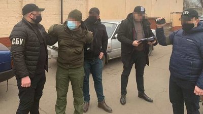 На Херсонщині СБУ викрила командира підрозділу Нацгвардії на вимаганні грошей з підлеглих