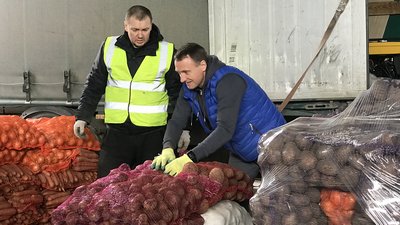 "Хочу поширювати вашу силу". Як британський бізнесмен розповідає світові про війну в Україні "Хочу поширювати вашу силу". Як британський бізнесмен розповідає світові про війну в Україні