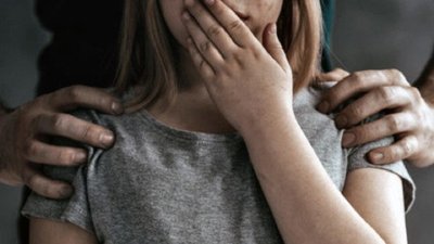 У Києві заарештували мати за виготовлення дитячої порнографії