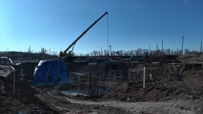 Сигнал сягатиме окупованих територій: на Луганщині будують 150 метрову телевежу Сигнал сягатиме окупованих територій: на Луганщині будують 150 метрову телевежу