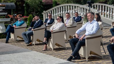 З'їзд партії "Пропозиція" 20 вересня в Чернівцях З'їзд партії "Пропозиція" 20 вересня в Чернівцях
