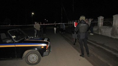 На Житомирщині поліцейські розшукали чоловіка, який "замінував" комплекс відпочинку