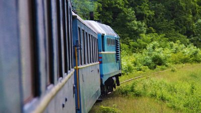 На Кіровоградщині ремонтують вузькоколійну залізницю сполученням Голованівськ-Гайворон На Кіровоградщині ремонтують вузькоколійну залізницю сполученням Голованівськ-Гайворон