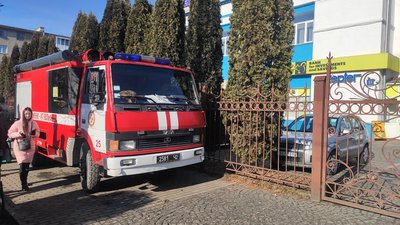 У Луцьку повідомили про замінування офісного приміщення на проспекті Перемоги У Луцьку повідомили про замінування офісного приміщення на проспекті Перемоги
