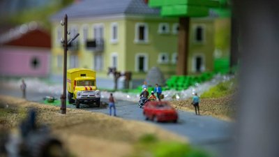 Рухається й світиться. З гайворонської вузькоколійки, що на Кіровоградщині, зробили макет для київського музею Рухається й світиться. З гайворонської вузькоколійки, що на Кіровоградщині, зробили макет для київського музею