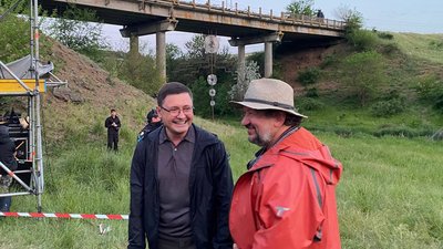 Міський голова Маріуполя Вадим Бойченко та засновник GogolFest Владислав Троїцький Міський голова Маріуполя Вадим Бойченко та засновник GogolFest Владислав Троїцький