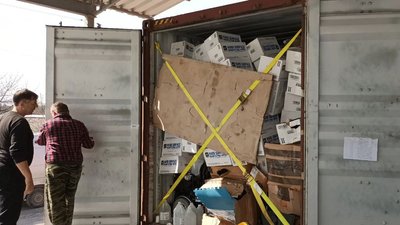 Позашляховики для ЗСУ: тернопільські волонтери отримали допомогу Позашляховики для ЗСУ: тернопільські волонтери отримали допомогу