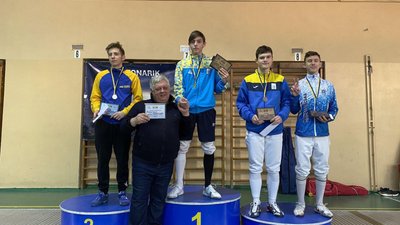 Одеські фехтувальники завоювали три золоті медалі на чемпіонаті України серед кадетів Одеські фехтувальники завоювали три золоті медалі на чемпіонаті України серед кадетів