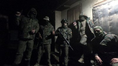 "Хочу жити й творити": боєць Тарас Пилипчук з Тернопільщини пише пісні на передовій "Хочу жити й творити": боєць Тарас Пилипчук з Тернопільщини пише пісні на передовій