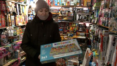 Іграшки зі свинцем вилучили з рівненського магазина. Виробника та імпортера оштрафують Іграшки зі свинцем вилучили з рівненського магазина. Виробника та імпортера оштрафують