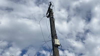 Без води, світла і газу: у звільненому Довгенькому на Харківщині готуються до зими Без води, світла і газу: у звільненому Довгенькому на Харківщині готуються до зими
