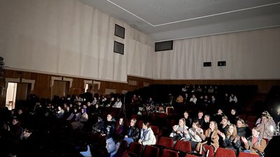 Автори треку "Доброго вечора, ми з України!" приїхали до Тернополя з благодійним концертом Автори треку "Доброго вечора, ми з України!" приїхали до Тернополя з благодійним концертом