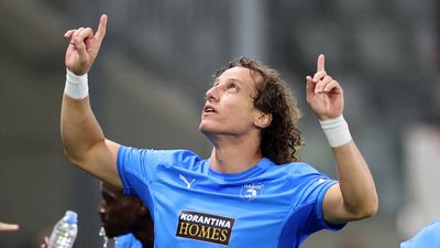 Давід Луїс - другий найстарший автор голу в Лізі чемпіонів