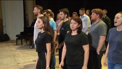 У Черкасах відбулась прем'єра нової програми київського хору "Хрещатик"