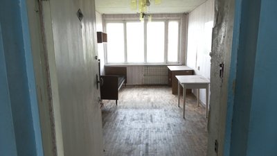 Створять робочу групу для переселення. У Дніпрі переселенців виселяють з гуртожитка