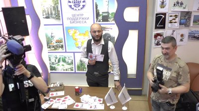 "Асоль вже не та..." У Миколаєві погасили тематичну поштову марку та конверт "Асоль вже не та..." У Миколаєві погасили тематичну поштову марку та конверт