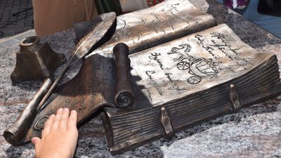 На Закарпатті відкрили пам'ятний знак