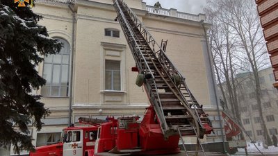 Пожежа у корпусі юридичного університету Харкова: що відомо