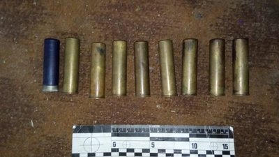 "Знайшов і зберігав для самозахисту": у жителя Херсонщини поліцейські вилучили зброю "Знайшов і зберігав для самозахисту": у жителя Херсонщини поліцейські вилучили зброю