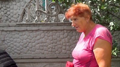 Хліб гуманітарна допомога прифронтові села Торське Зарічне поліцейський екіпаж «Білий янгол» Донеччина Хліб гуманітарна допомога прифронтові села Торське Зарічне поліцейський екіпаж «Білий янгол» Донеччина