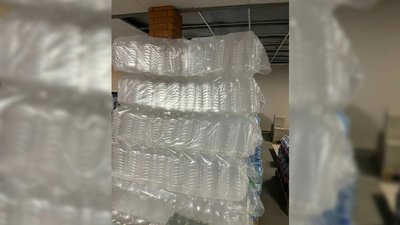 Вилучені порожні ємності для фальсифікованого алкоголю в Прилуках Вилучені порожні ємності для фальсифікованого алкоголю в Прилуках