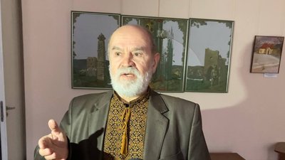 Двоє художників подарували свої картини музею Соломії Крушельницької Двоє художників подарували свої картини музею Соломії Крушельницької