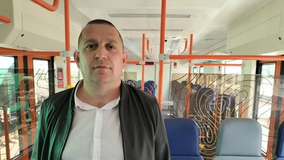 До Луцька вперше прибув потяг з Коломиї До Луцька вперше прибув потяг з Коломиї