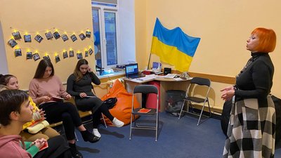 Переселенці з Крамоторська відкрили у Вінниці школу волонтерства Переселенці з Крамоторська відкрили у Вінниці школу волонтерства