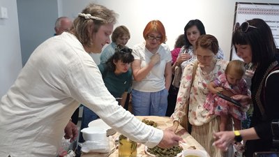 Конопляний борщ: житомирянин вперше приготував та презентував страву з українських посівних конопель Конопляний борщ: житомирянин вперше приготував та презентував страву з українських посівних конопель