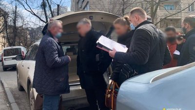 НАБУ прийшла з обшуками в Окружний адмінсуд. Що відбувається