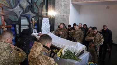 Прощання з Володимиром Бродою у Будинку скорботи Прощання з Володимиром Бродою у Будинку скорботи